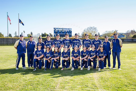 9T4A0095-Varsity_-1