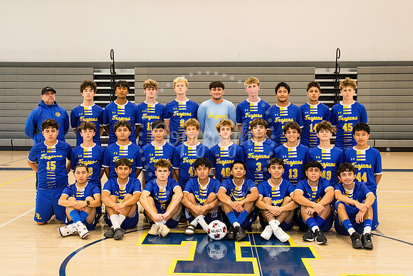 IMG_0021_Varsity