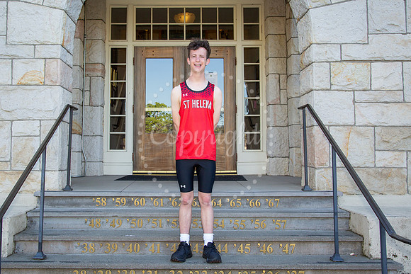 9T4A0520-Track senior
