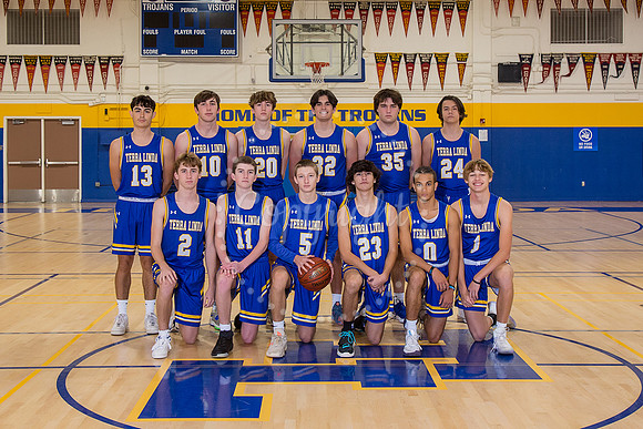IMG_1126-Varsity