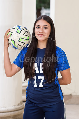 Yessenia_Medina