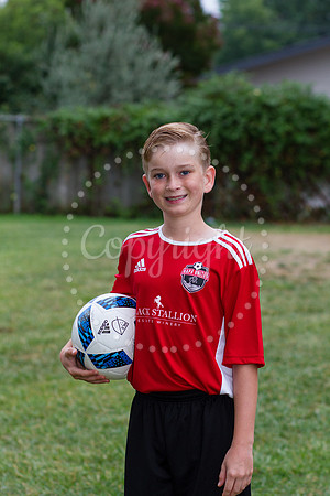 IMG_9862U12BBlackStallionGass