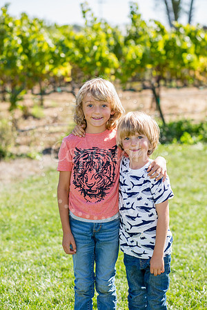 sibling_buddy-210